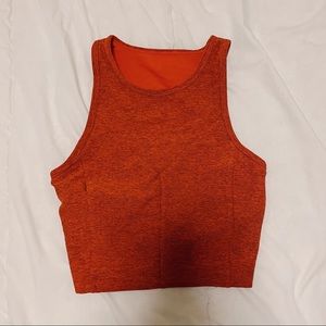 Athletic cropped top